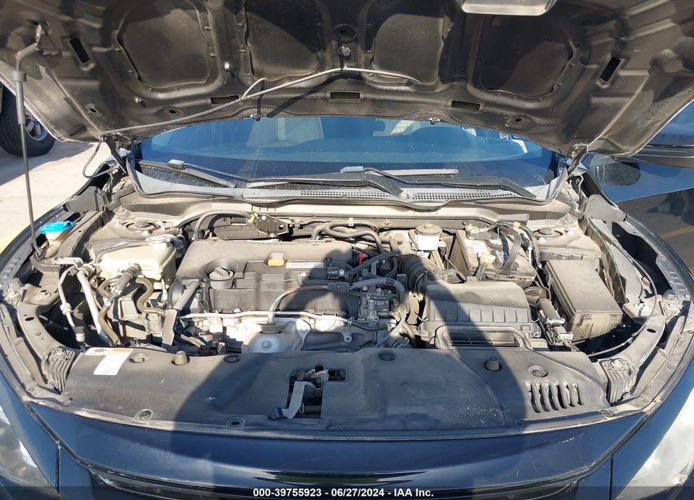 2018 HONDA CIVIC LX VIN: 2HGFC2F55JH508527