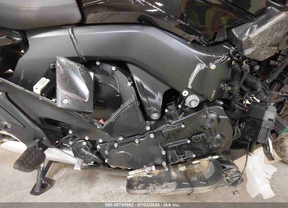 2024 BMW K1600 B VIN: WB10F6305R6J59259