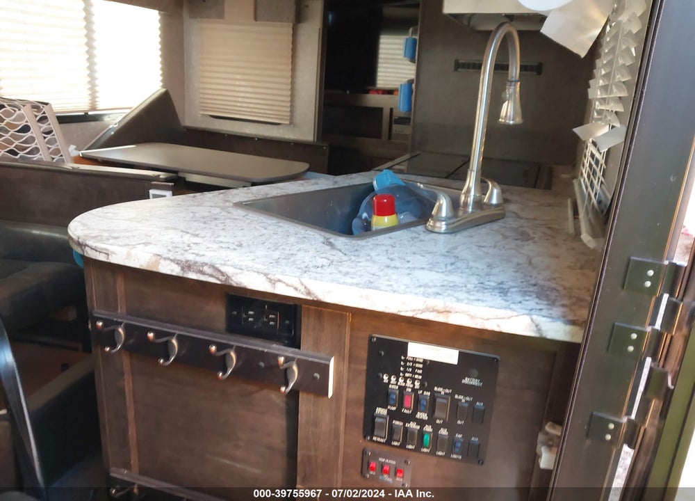 2018 HEARTLAND RV MALLARD VIN: 5SFNB3121JN357223