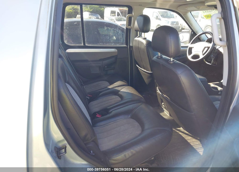2005 MERCURY MOUNTAINEER VIN: 4M2DU86E15UJ16146