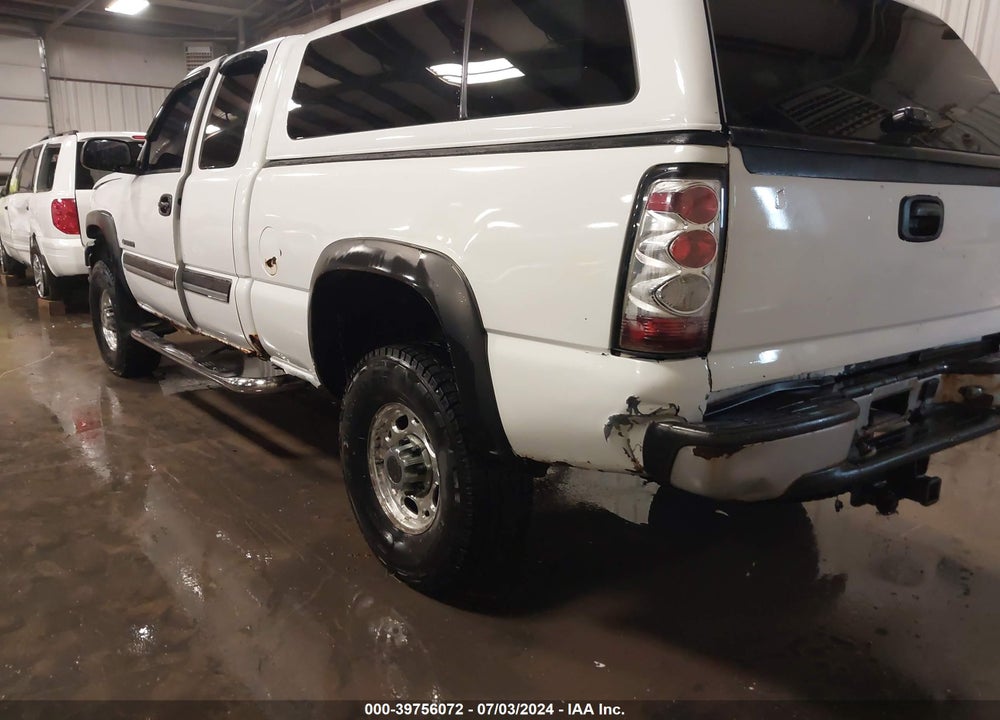 2003 CHEVROLET SILVERADO 2500HD LS VIN: 1GCHK29U63E340260