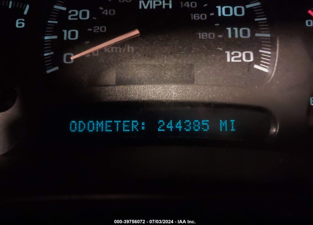 2003 CHEVROLET SILVERADO 2500HD LS VIN: 1GCHK29U63E340260