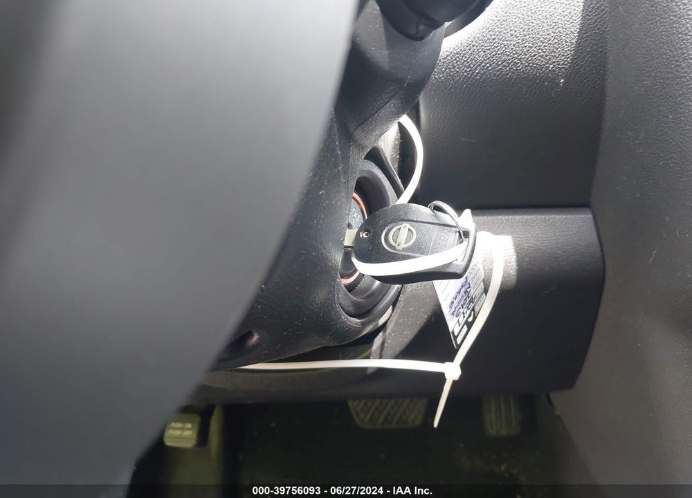 2013 NISSAN ROGUE S VIN: JN8AS5MV4DW657294