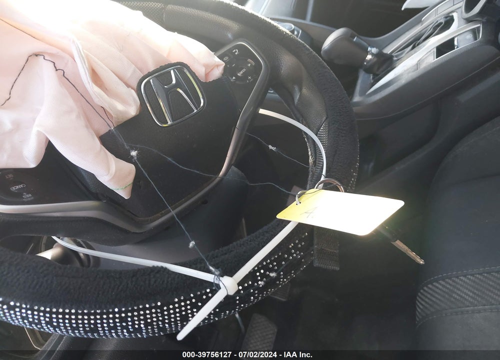 2018 HONDA CIVIC LX VIN: 19XFC2F54JE011883