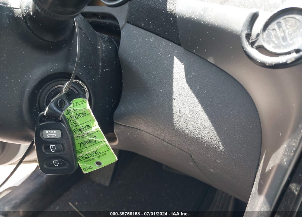 2016 HYUNDAI ELANTRA SE VIN: 5NPDH4AE1GH789977