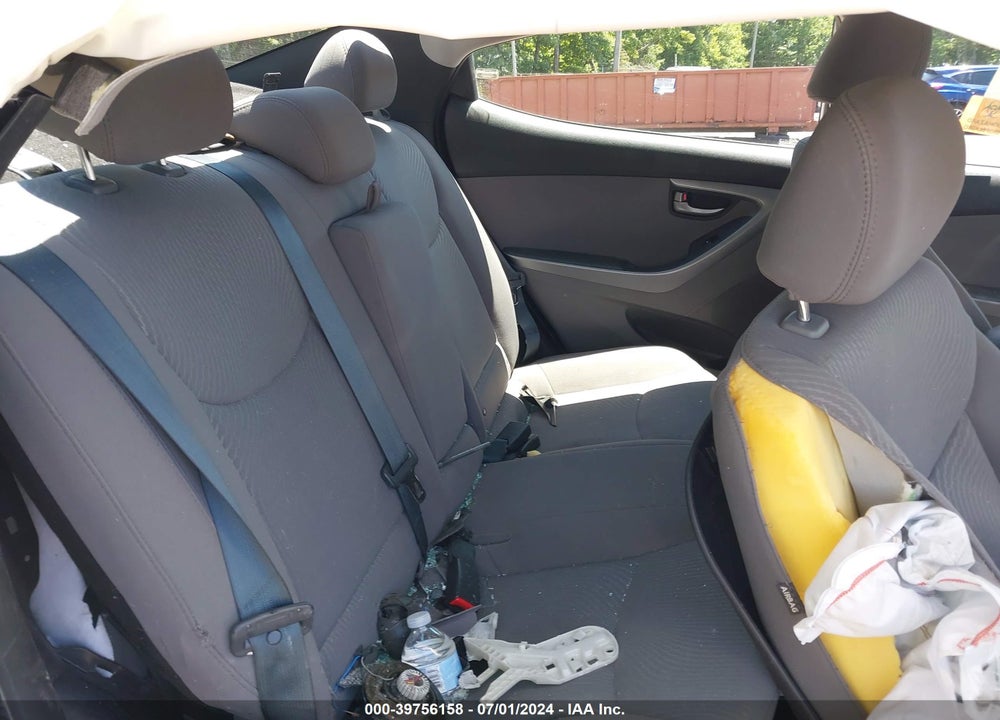 2016 HYUNDAI ELANTRA SE VIN: 5NPDH4AE1GH789977