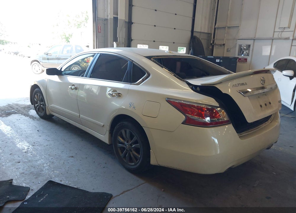 2015 NISSAN ALTIMA 2.5 S VIN: 1N4AL3AP1FC571678
