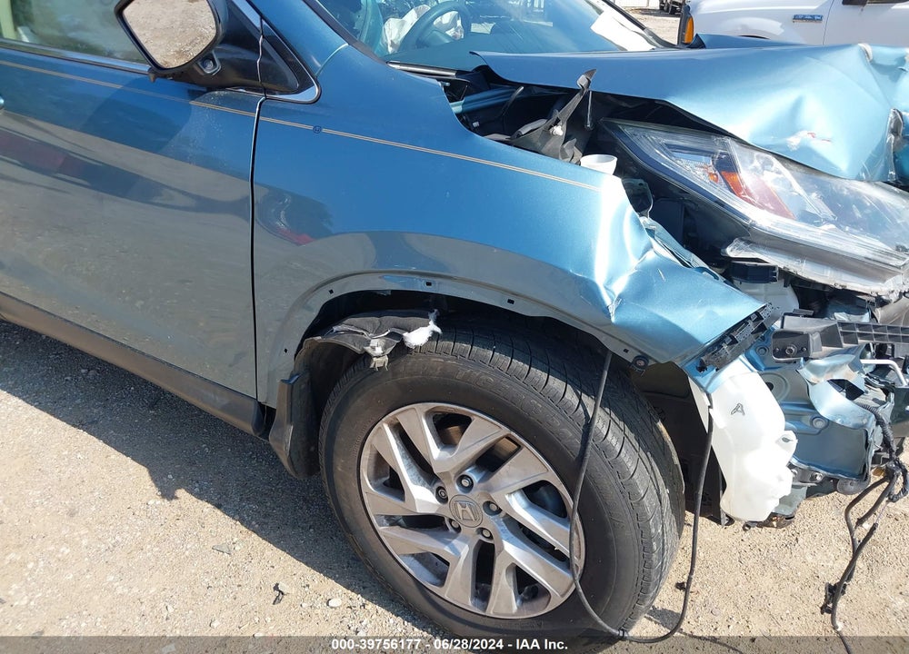 2016 HONDA CR-V EX VIN: 2HKRM3H50GH555203