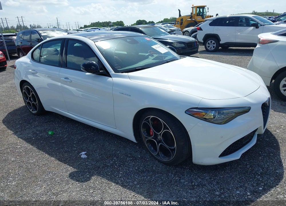 2022 ALFA ROMEO GIULIA VELOCE TI RWD VIN: ZARFAMBNXN7653673