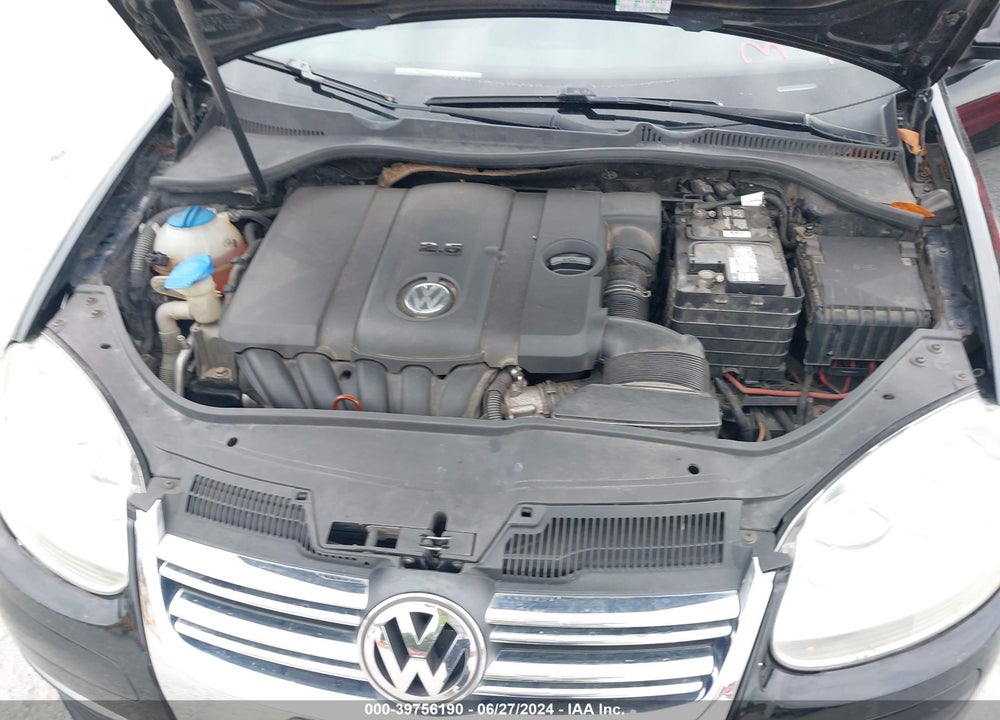 2010 VOLKSWAGEN JETTA S VIN: 3VWJZ7AJ0AM068272