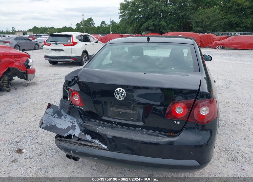 2010 VOLKSWAGEN JETTA S VIN: 3VWJZ7AJ0AM068272