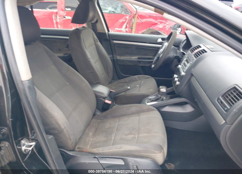 2010 VOLKSWAGEN JETTA S VIN: 3VWJZ7AJ0AM068272