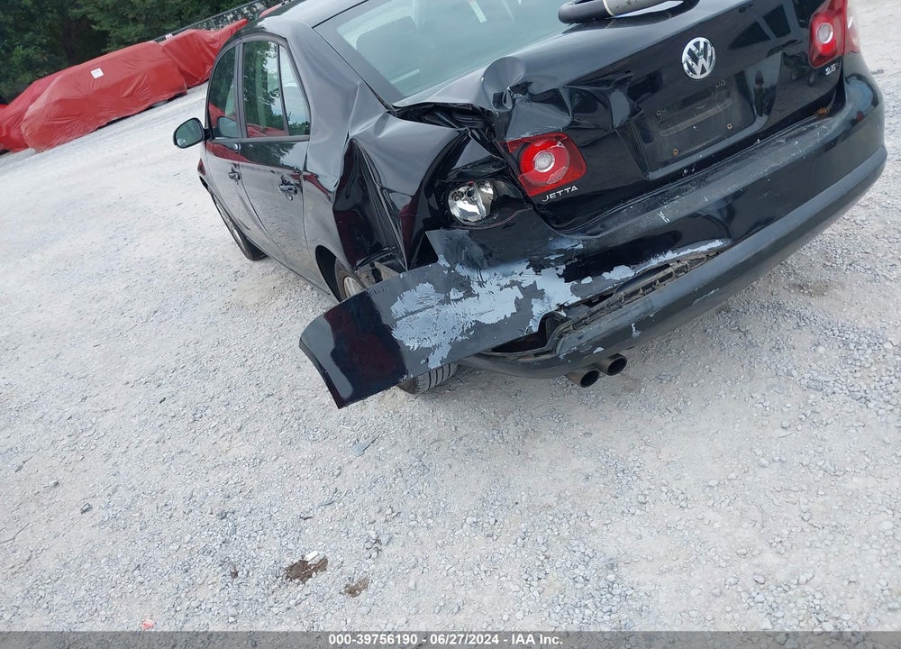 2010 VOLKSWAGEN JETTA S VIN: 3VWJZ7AJ0AM068272