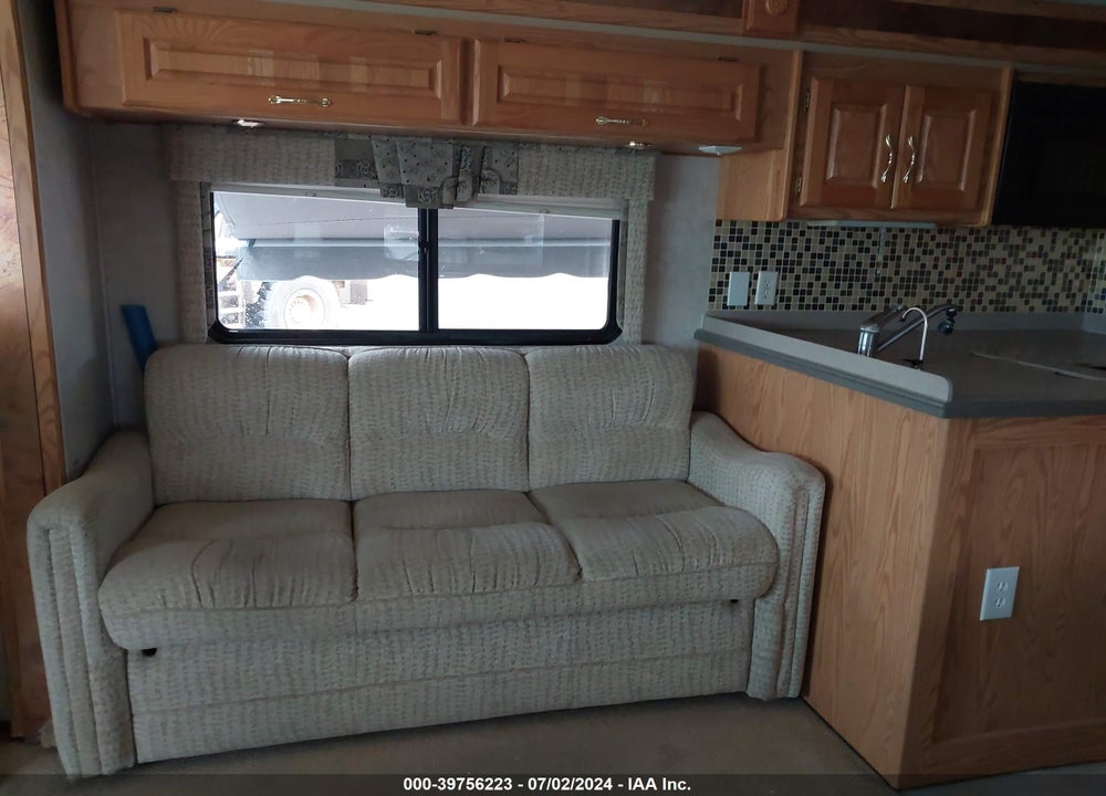 2004 ROADMASTER RAIL AE-STACKED RAIL VIN: 1RF62444642030132