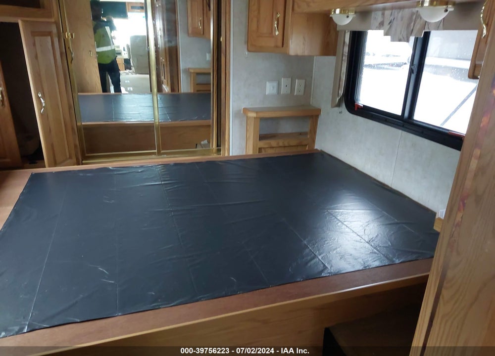 2004 ROADMASTER RAIL AE-STACKED RAIL VIN: 1RF62444642030132