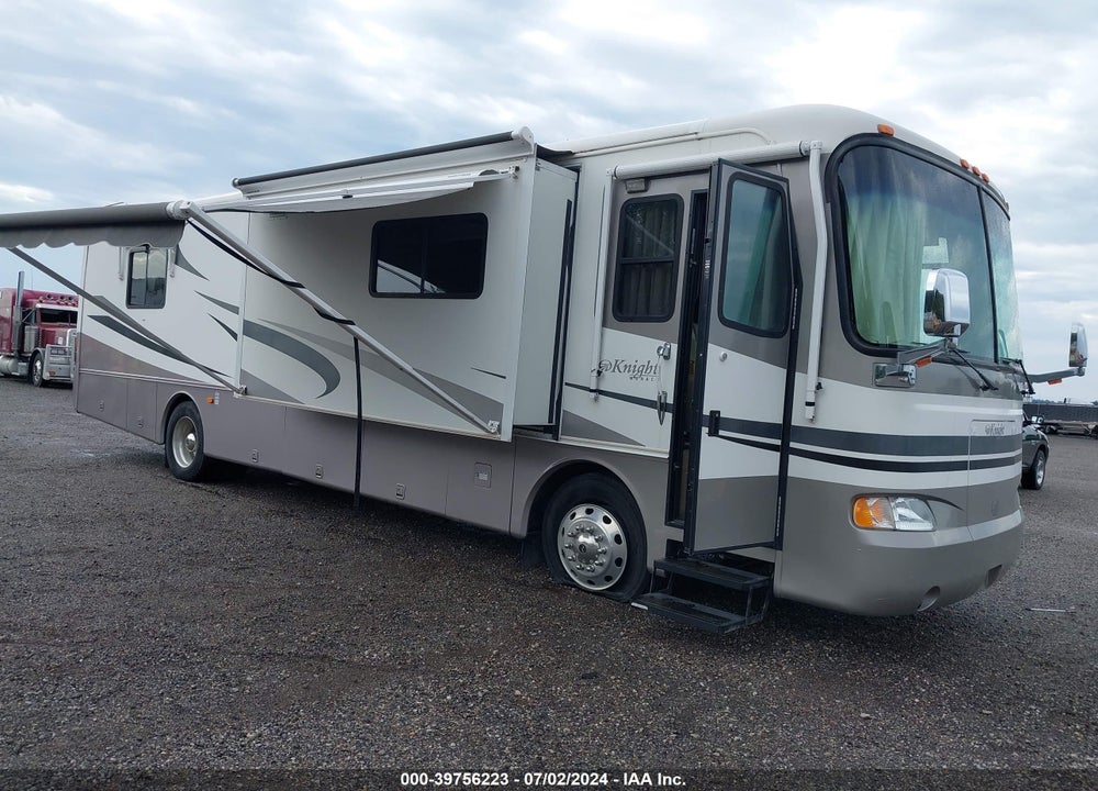 2004 ROADMASTER RAIL AE-STACKED RAIL VIN: 1RF62444642030132