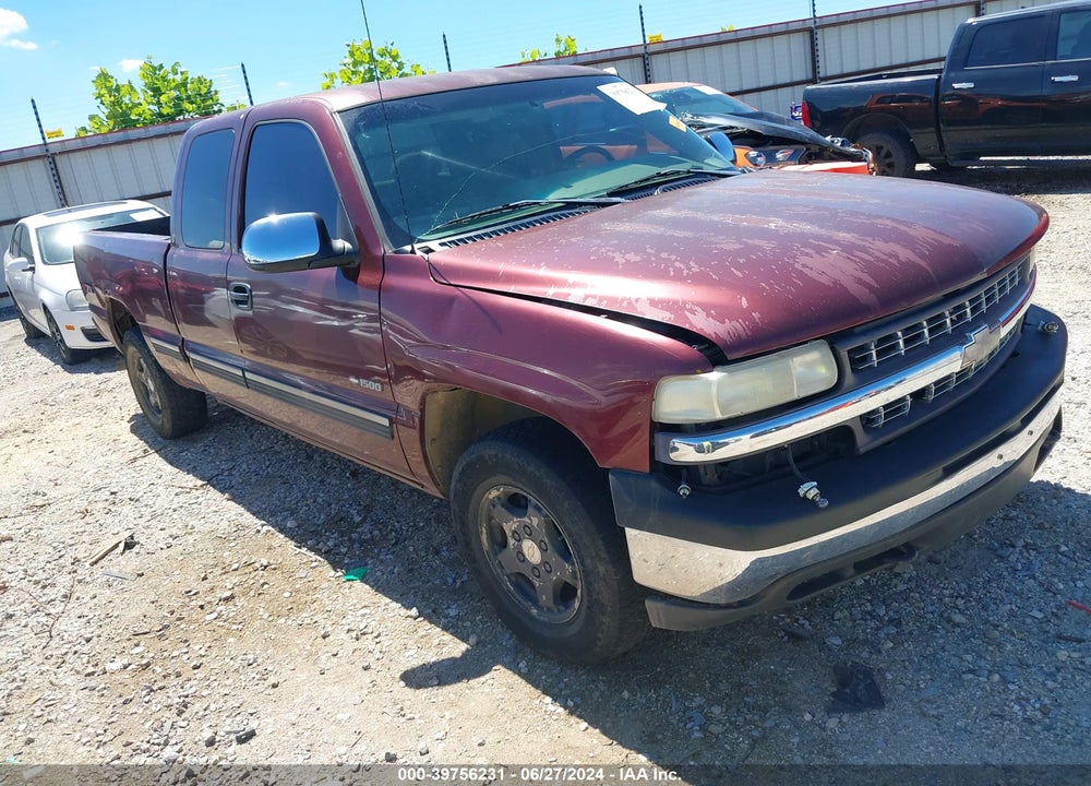 2002 CHEVROLET SILVERADO 1500 LS VIN: 2GCEK19T121111361