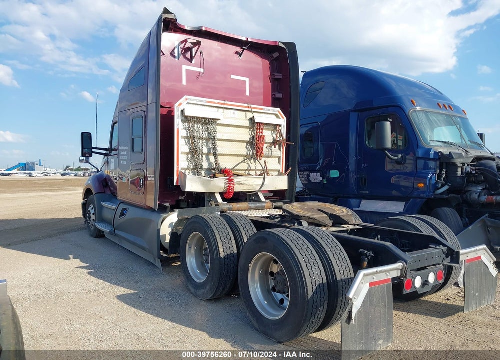 2020 KENWORTH T680 VIN: 1XKYD49X6LJ357507