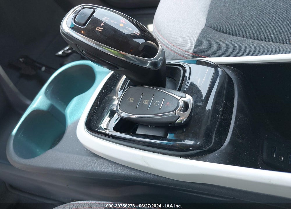 2019 CHEVROLET BOLT EV LT VIN: 1G1FY6S08K4105165