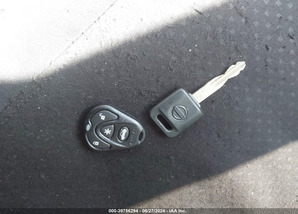 2023 NISSAN VERSA S 5-SPEED MANUAL TRANSMISSION VIN: 3N1CN8BV6PL818869