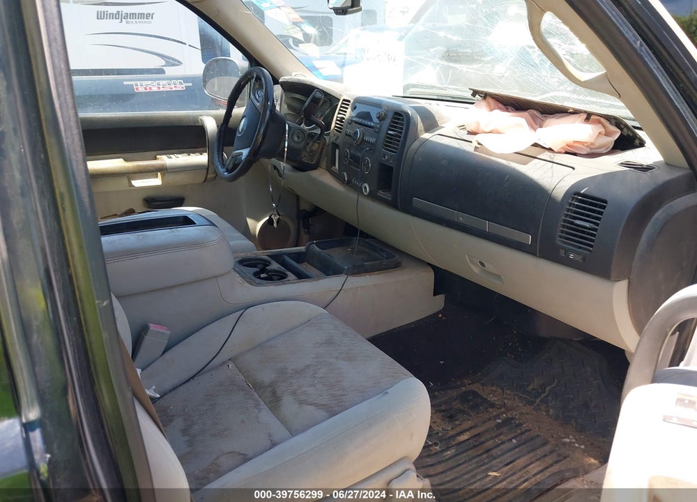 2008 CHEVROLET SILVERADO 2500HD LT2 VIN: 1GCHC23618F105984