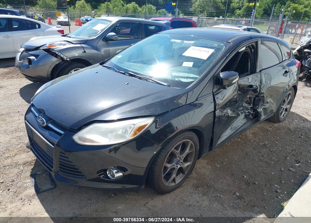 2014 FORD FOCUS SE VIN: 1FADP3K21EL181182