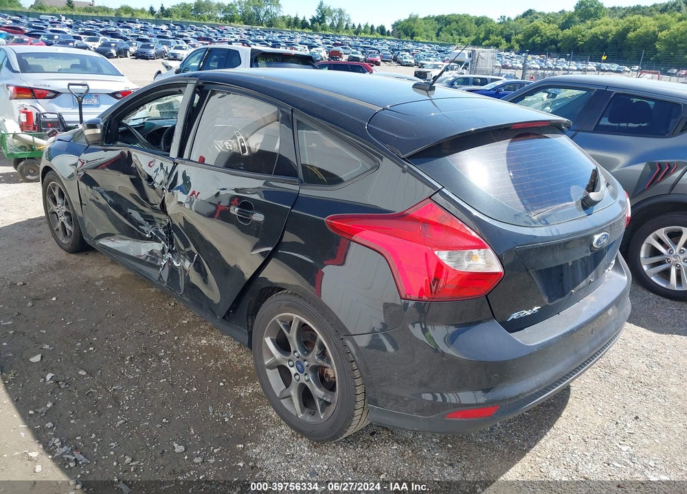 2014 FORD FOCUS SE VIN: 1FADP3K21EL181182