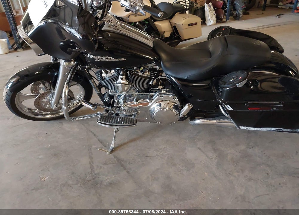 2009 HARLEY-DAVIDSON FLHX VIN: 1HD1KB4149Y672654