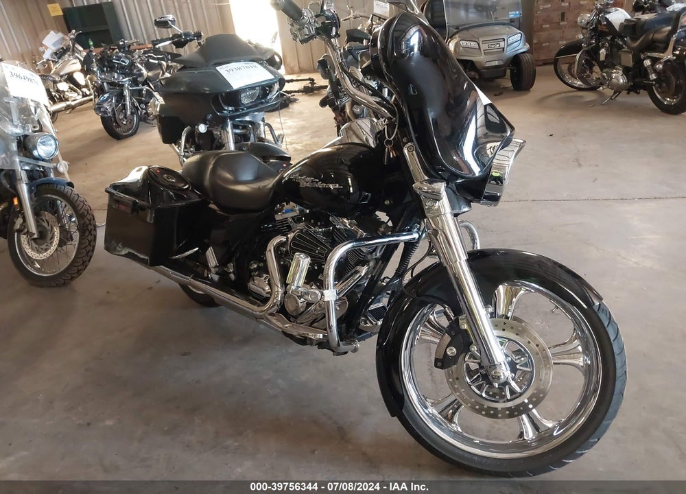 2009 HARLEY-DAVIDSON FLHX VIN: 1HD1KB4149Y672654