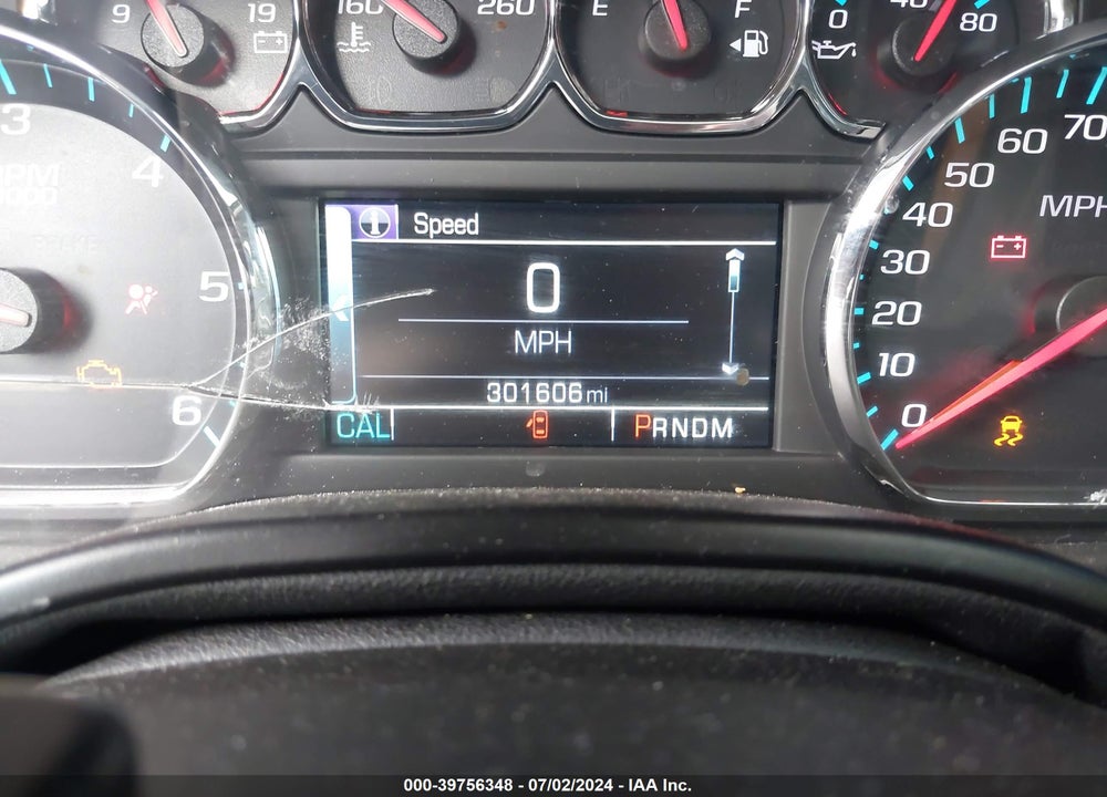 2015 CHEVROLET SUBURBAN 1500 LTZ VIN: 1GNSKKKC9FR549116