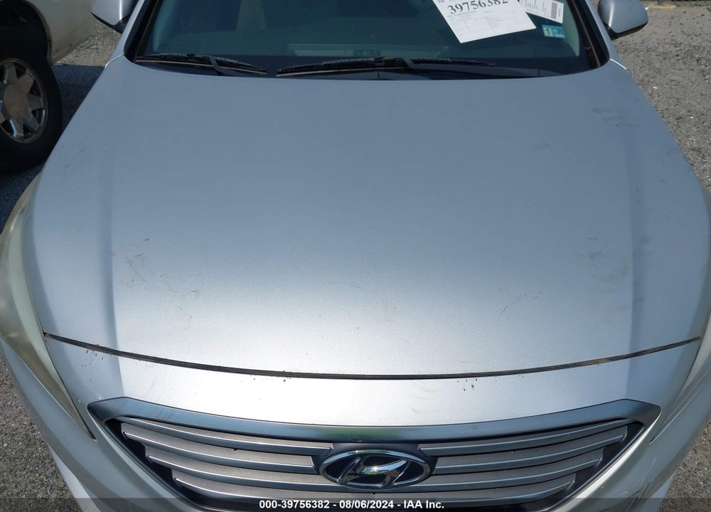 2015 HYUNDAI SONATA SE VIN: 5NPE24AF0FH204383