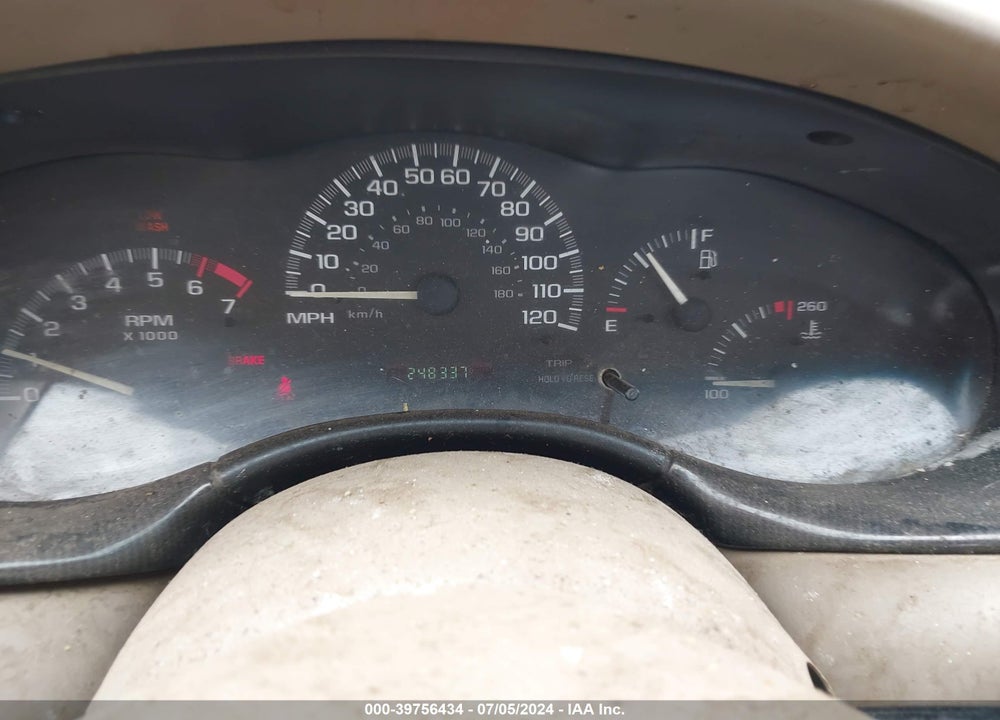 2004 CHEVROLET CLASSIC VIN: 1G1ND52F24M509071