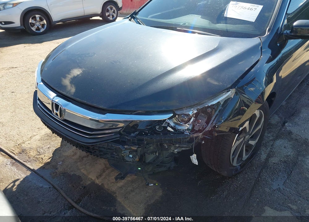 2017 HONDA ACCORD EX VIN: 1HGCR2F77HA176523