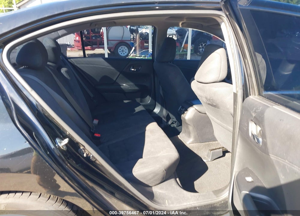 2017 HONDA ACCORD EX VIN: 1HGCR2F77HA176523