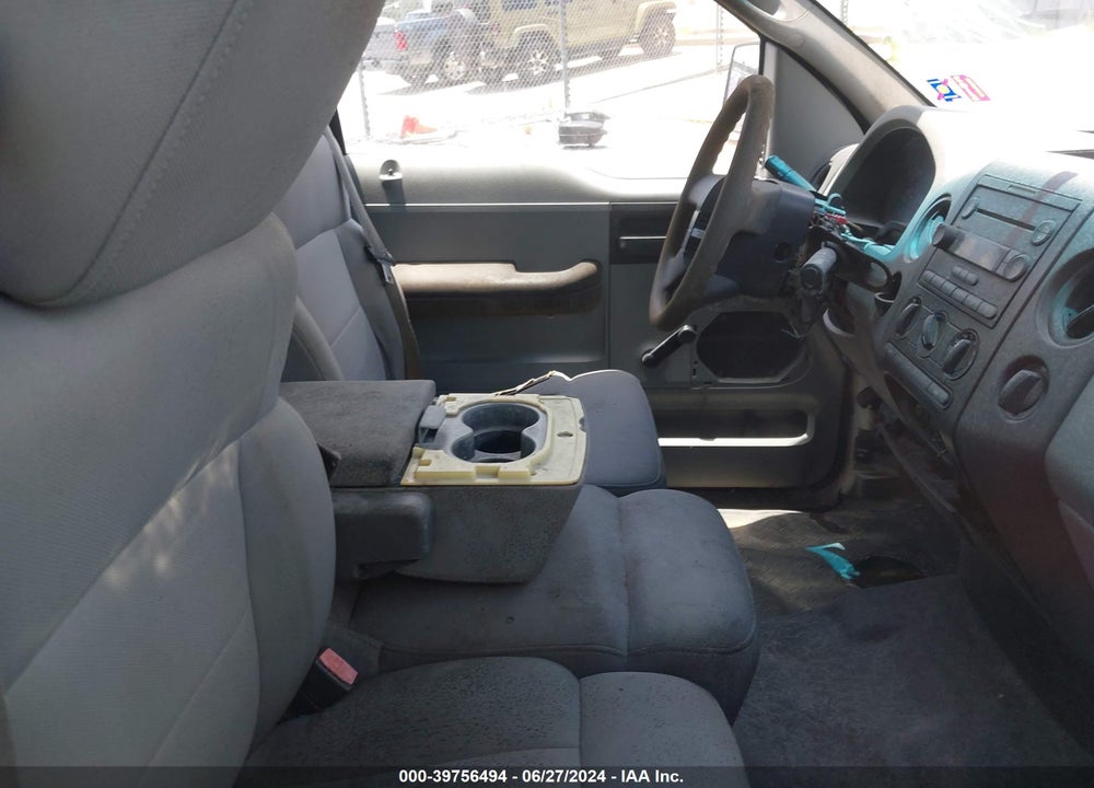 2004 FORD F-150 STX/XL/XLT VIN: 1FTRX12W74NC06225