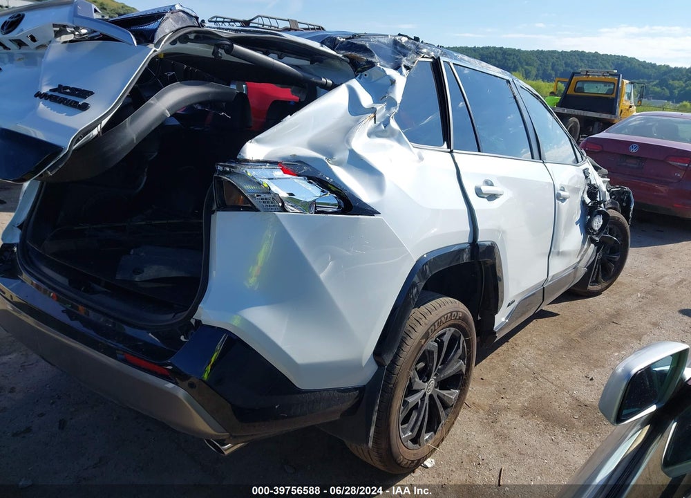 2024 TOYOTA RAV4 HYBRID XSE VIN: JTME6RFVXRJ040427