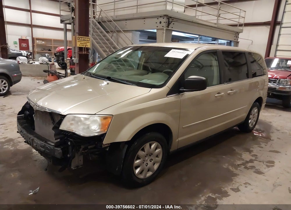 2010 CHRYSLER TOWN & COUNTRY LX VIN: 2A4RR4DE6AR178085
