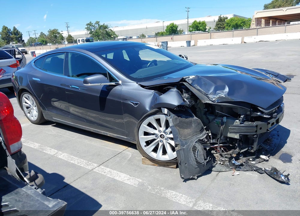2016 TESLA MODEL S 60D/70D/75D/85D/90D VIN: 5YJSA1E26GF173006