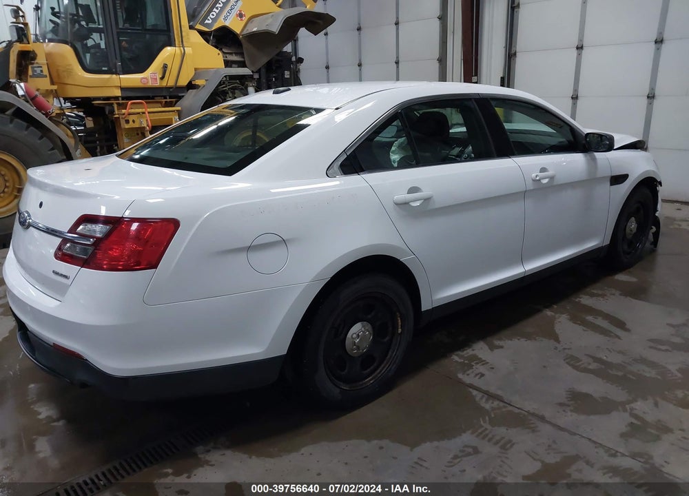 2013 FORD POLICE INTERCEPTOR VIN: 1FAHP2L84DG126893