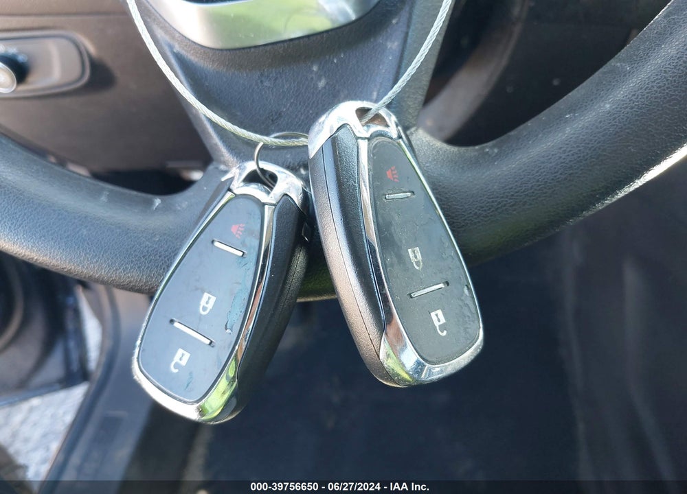 2018 CHEVROLET EQUINOX LT VIN: 3GNAXJEV5JL366204