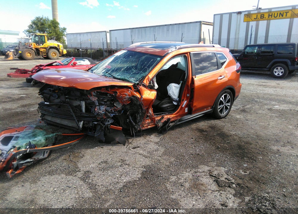 2019 NISSAN ROGUE SV VIN: JN8AT2MV8KW387706
