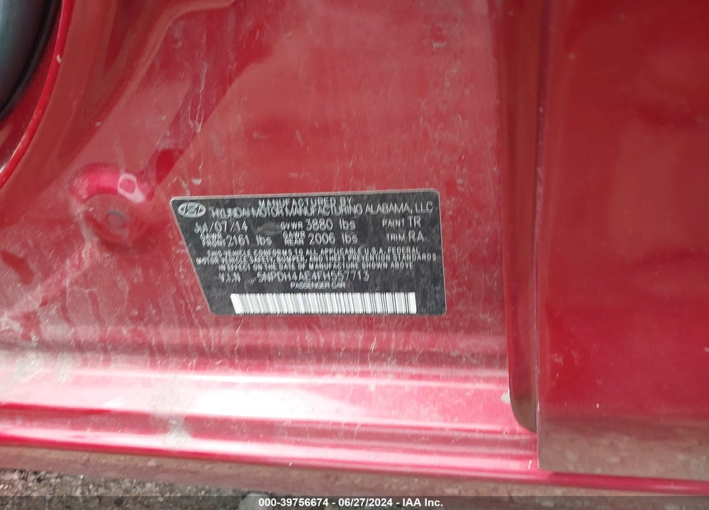 2015 HYUNDAI ELANTRA SE VIN: 5NPDH4AE4FH557713