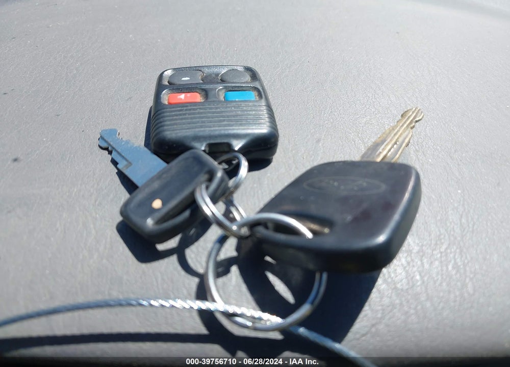 2003 FORD FOCUS SE VIN: 1FAFP34Z73W300061