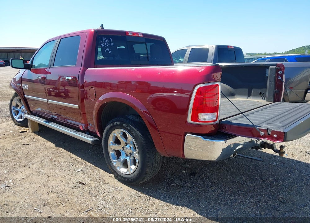 2018 RAM 1500 VIN: 1C6RR7NT0JS104042