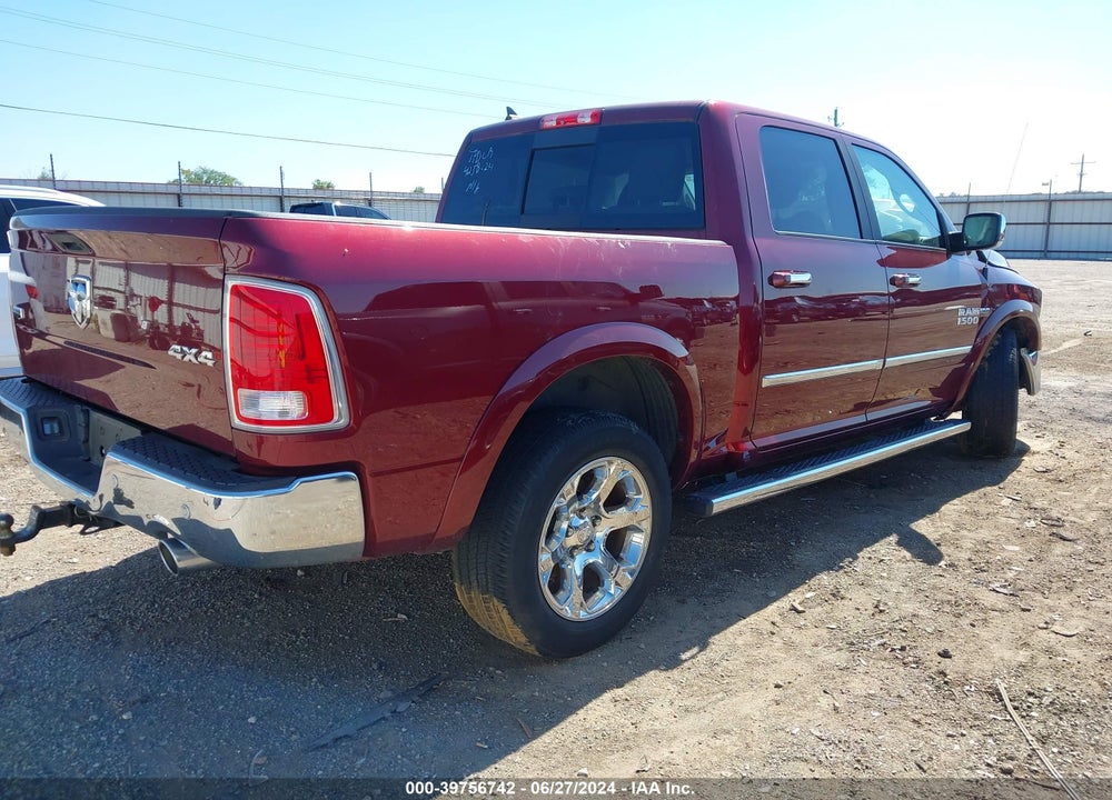 2018 RAM 1500 VIN: 1C6RR7NT0JS104042