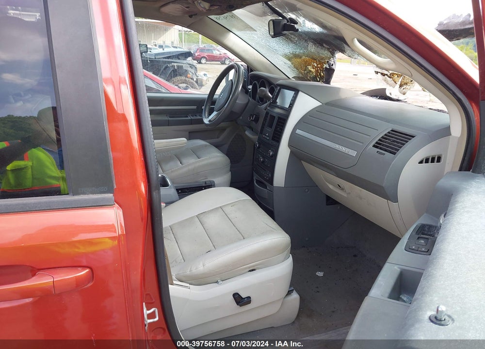 2008 DODGE GRAND CARAVAN SXT VIN: 2D8HN54X98R666592