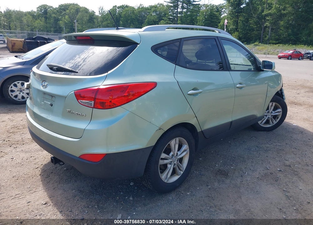 2010 HYUNDAI TUCSON VIN: KM8JU3ACXAU114354