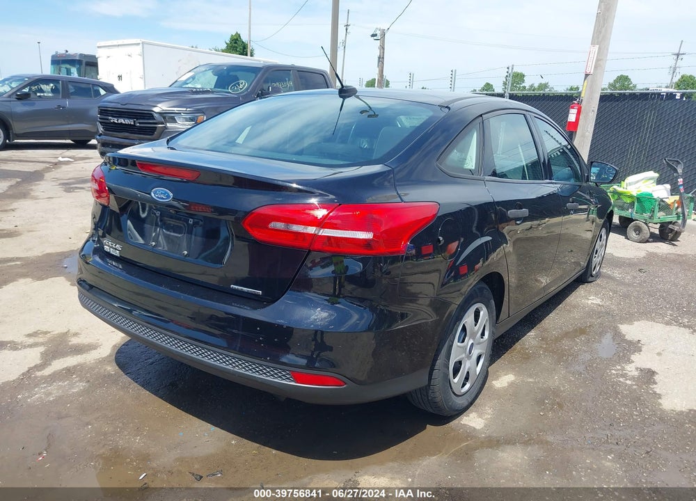 2016 FORD FOCUS S VIN: 1FADP3E25GL369296