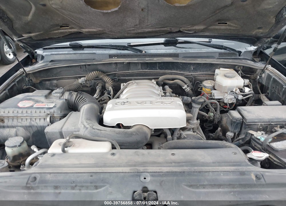 2003 TOYOTA 4RUNNER SR5 V8 VIN: JTEBT14R438003032