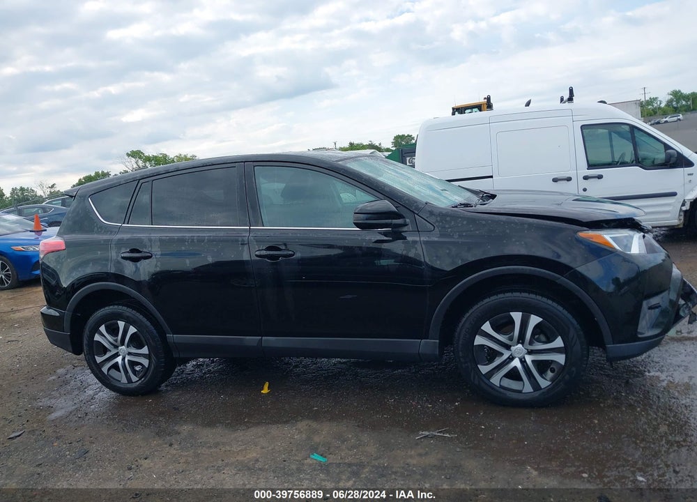 2018 TOYOTA RAV4 LE VIN: 2T3BFREV4JW739692